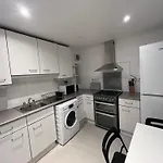 Holloway Road - Islington Close To Central London